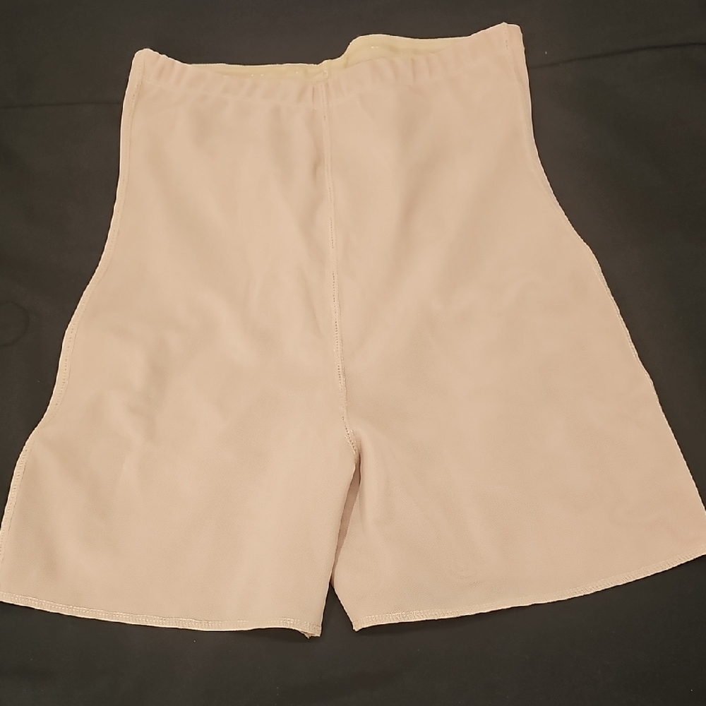 Women's Tan Shorts